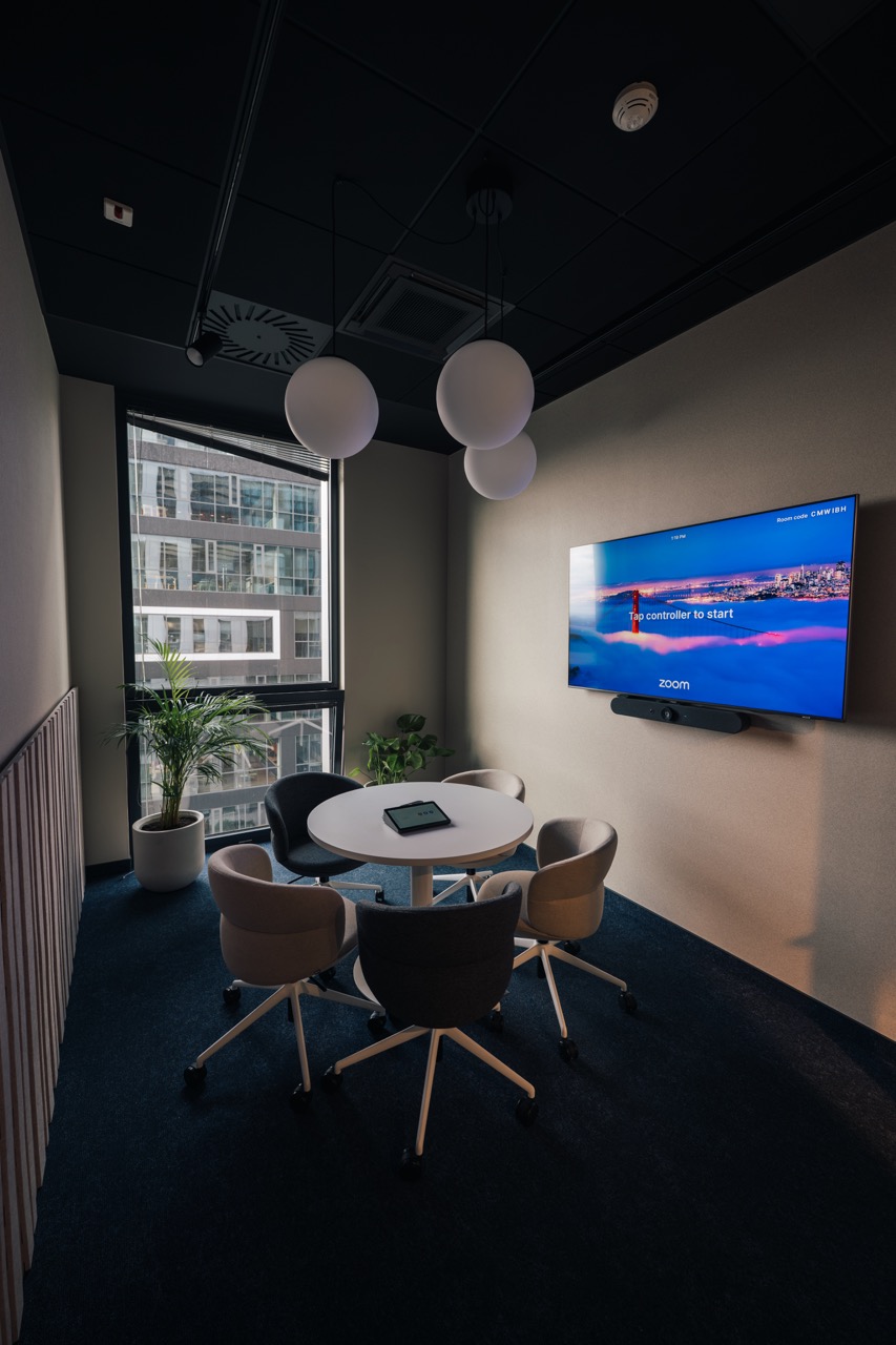 Small meeting room in the Kraków office
